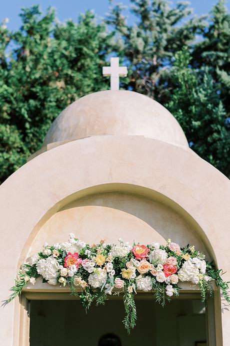 elegant-summer-wedding-ktima-orizontes-prettiest-flowers_19