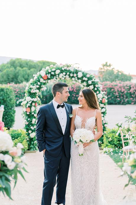 elegant-summer-wedding-ktima-orizontes-prettiest-flowers_01x