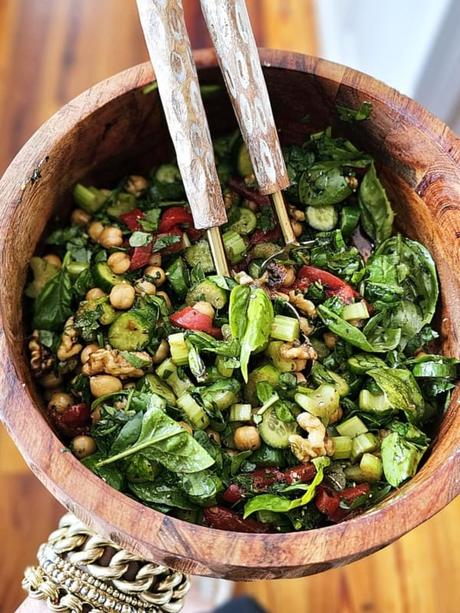 Spinach Chickpea Salad