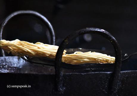 Thenkuzhal - - தேங்குழல் Thenkuzhal - - தேங்குழல்