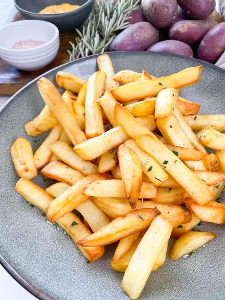 Air Fryer Frozen French Fries (5 Ways!)