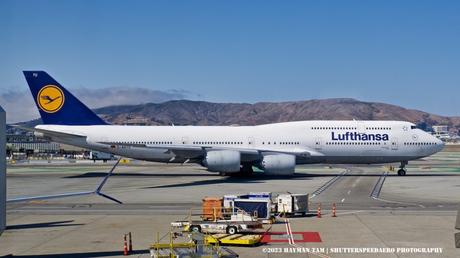 Boeing 747-8I, Lufthansa