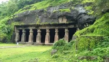 50 Weekend Getaways Near Pune For A Quick Vacation In 2023! Elephanta_Caves