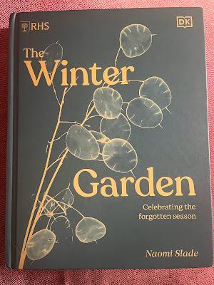 Book Review: The Winter Garden by Naomi Slade