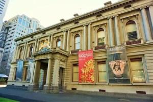 Let The History And Science Buff In You Wander Now Through The Amazing Museums In Melbourne! Historical and national heritage of Greece