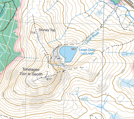 The Great Navigation Debate: Traditional map & compass vs. HiiKER app vs. a blended approach