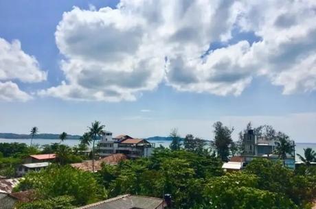 Beach Break Surf Hostel