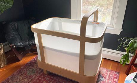 Cradlewise Review: The Best Smart Crib & Bassinet?
