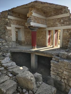 CRETE: HOME OF THE ANCIENT MINOANS, Guest Post by Steve Scheaffer and Karen Neely