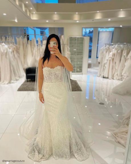 best bridal salons in los angeles bride mirror selfie lemarriagecouture