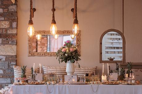 romantic-destination-wedding-naxos-with-pink-roses_12