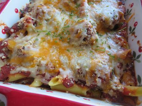 Cheesy Meatball Pasta Bake