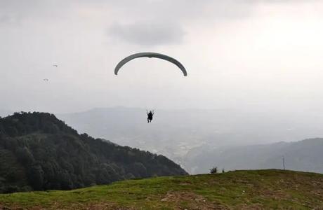 paragliding