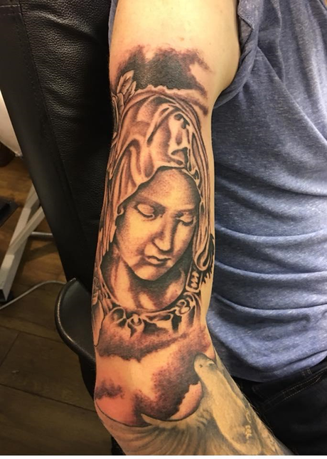 10+ Virgin Mary Tattoo Design Ideas & Placement!!