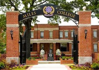 With Birmingham-Southern College on its financial deathbed, city officials must look forward by bringing Miles College and its law school to the BSC campus