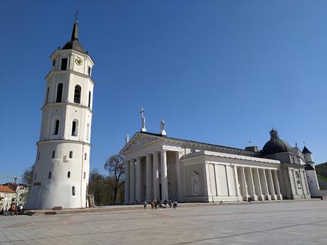 Travel Guide Budget and Itinerary for Vilnius