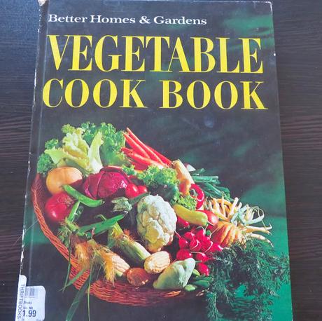 Better Homes and Gardens Vegetable Book