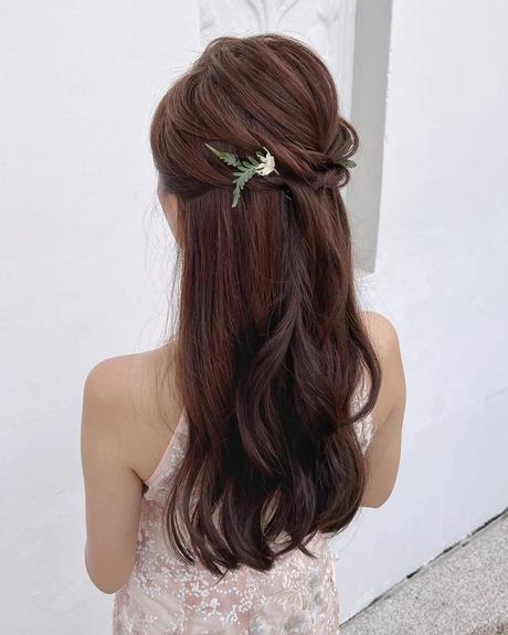 half up half down wedding hairstyles simple on long hair with greens christinechiamakeup