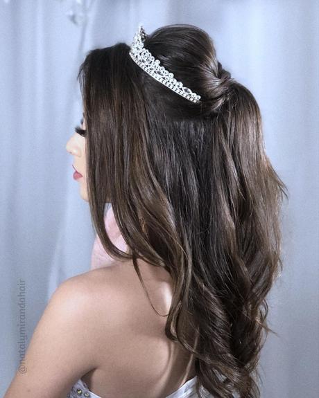 half up half down wedding hairstyles with tiara natalymirandahair