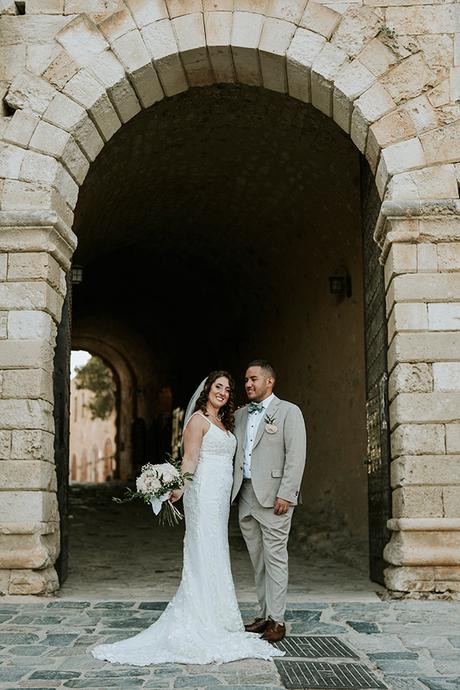 lovely-destination-wedding-crete-white-hydrangeas_02