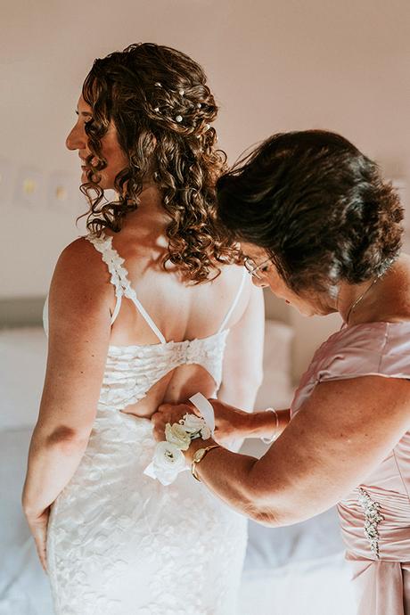 lovely-destination-wedding-crete-white-hydrangeas_09