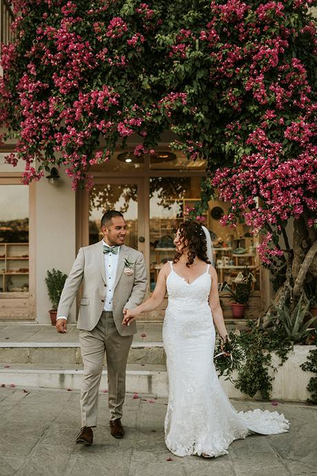 lovely-destination-wedding-crete-white-hydrangeas_08