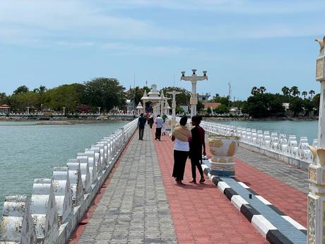 How To Visit Nainativu Island (Nagadeepa Island): A Truly Offbeat Adventure (2023) nainativu-ferry-jetty