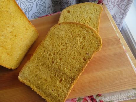 Warm & Cozy Pumpkin Bread