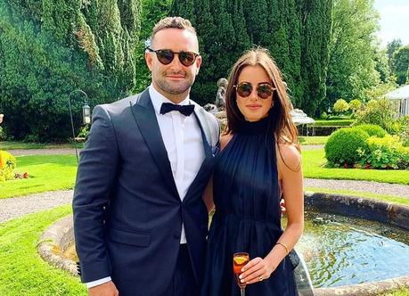 Brave Rugby Star Rescues Wife in Daring Robbery