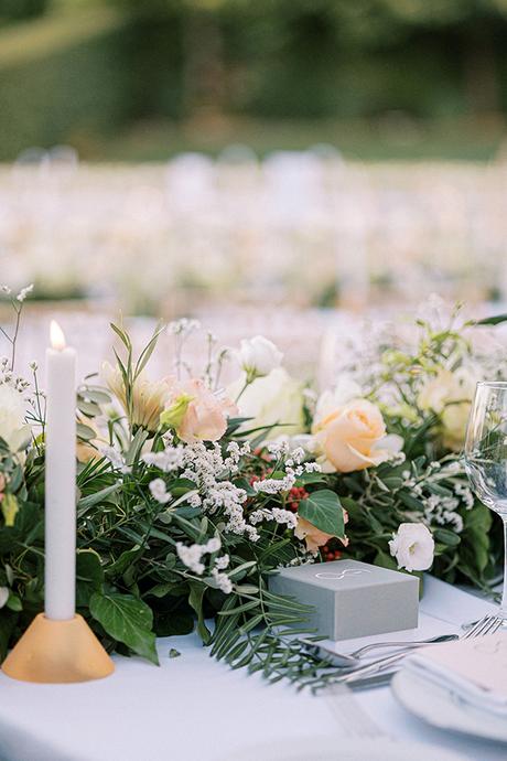 gorgeous-summer-wedding-athens-pretty-pastel-flowers_24