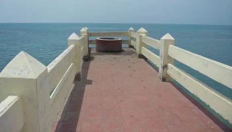 Villundi Theertham is one of the famous places to visit in Ramanathapuram, which has religious significance.