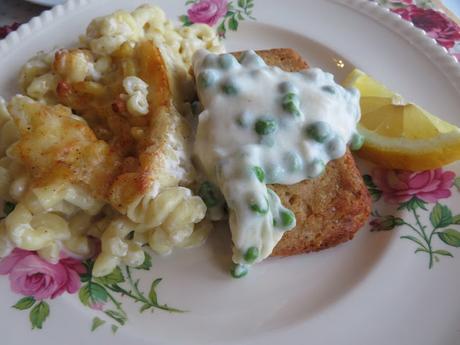 Salmon Loaf with Creamed Peas
