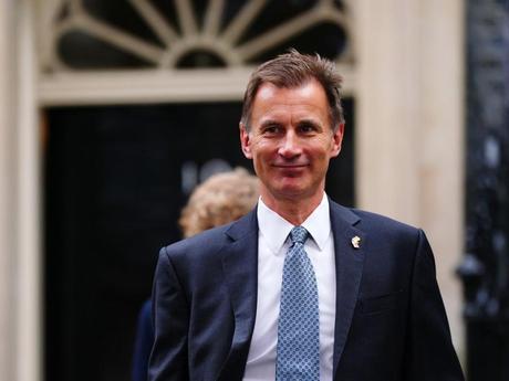 Hunt refuses to rule out shock income tax cut amid warnings of revolt if budget favors the rich