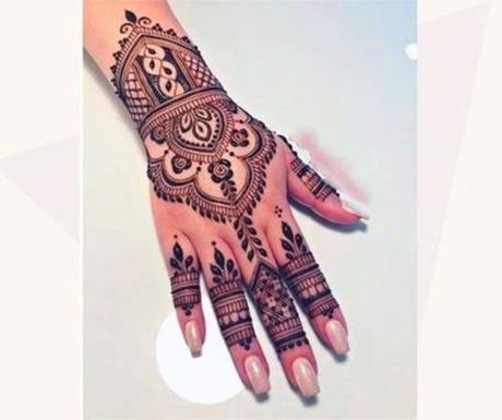 151 Best Simple And Easy Mehndi Designs