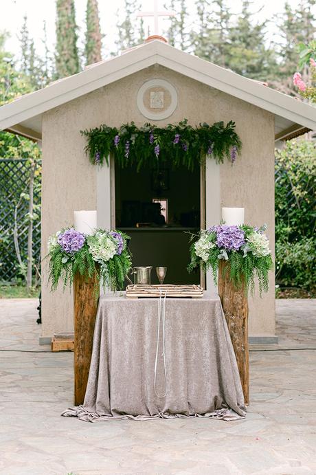Charming summer wedding in Athens with lilac blooms | Lela & Efthimios charming-summer-wedding-athens-lilac-blooms_15