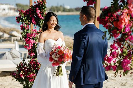 dreamy-wedding-naxos-vibrant-bougainvillea_17