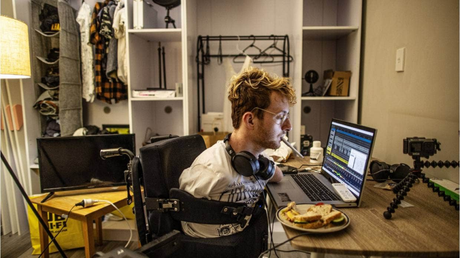 Jess Stewart: The Cult Celebrity Who Found Freedom