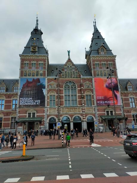 Amsterdam, the Big Tulip