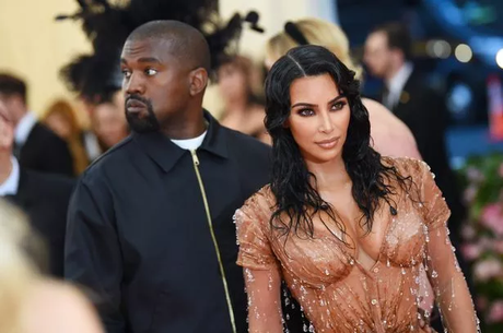 Kim's Kanye Trauma Amidst New Wife Woes 22 Kim's Kanye Trauma Amidst New Wife Woes