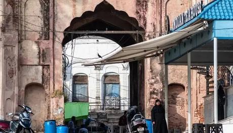 An arched view of the ancient Shaukat Mahal, one of the popular historical places of Bhopal.