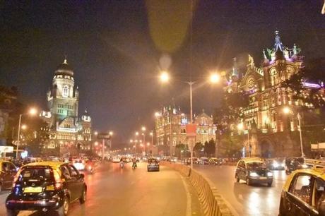 spending quality time with your partner in Mumbai is one of the best new year ideas for couples