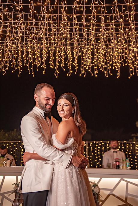 intimate-summer-wedding-kalymnos-roses_19