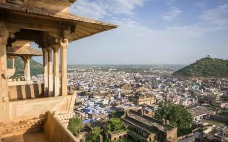 Visit Bundi, one of the tourist  places to visit in Rajasthan in December