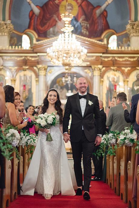 Stunning summer wedding and pre-party in Chicago with elegant details | Mary & Nick stunning-summer-wedding-pre-party-chicago-elegant-details_23