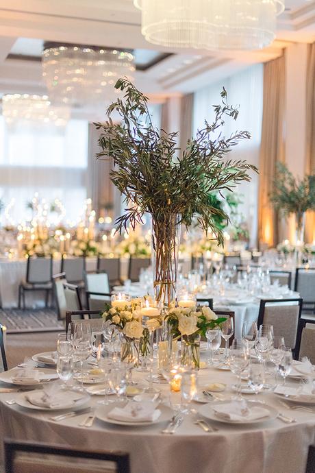 Stunning summer wedding and pre-party in Chicago with elegant details | Mary & Nick stunning-summer-wedding-pre-party-chicago-elegant-details_31x