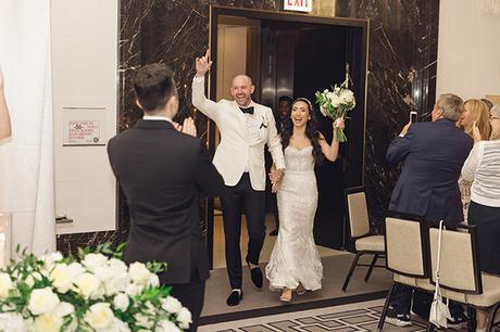 Stunning summer wedding and pre-party in Chicago with elegant details | Mary & Nick stunning-summer-wedding-pre-party-chicago-elegant-details_37