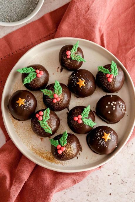 Christmas biscuit truffles