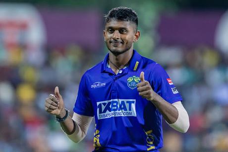 Johannesburg ODI - Sai Sudharsan makes debut - Arshdeep has 5 for ! Johannesburg ODI - Sai Sudharsan makes debut - Arshdeep has 5 for !