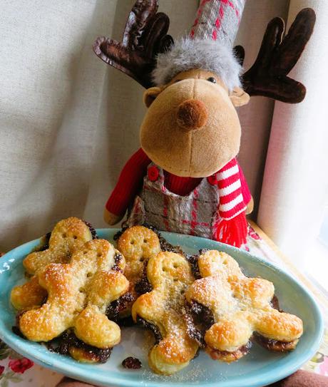 Gingerbread Man Mince Pies