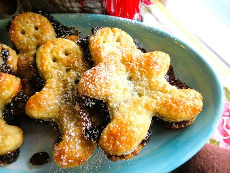 Gingerbread Man Mince Pies